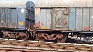 Bhartiya Malgadi(माल गाड़ी).Goods Trains Of India || The Goods TrainBypassing 25.