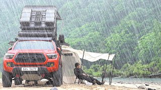 ☔ Şiddetli Yağmurda Kamp Yapmak 🛻 Bir Kamyonun Arkasına Çadır Kurmak mı?