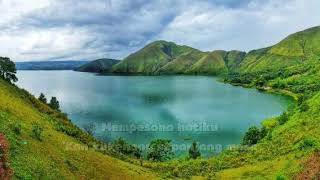 Download Lagu Titiek Sandhora Di Tepi Danau Toba... MP3 Gratis