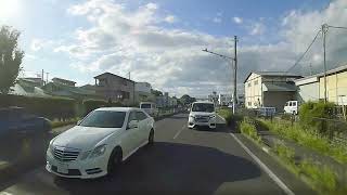 【フリー動画】みだりに導流帯（ゼブラゾーン）を踏む運転（ドラレコ動画）