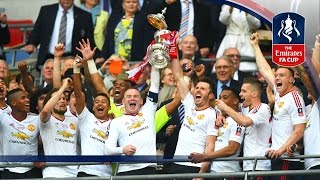 Lid falls off as Rooney lifts Emirates FA Cup Trophy | FATV Advent Calendar 2016 - Merry Christmas