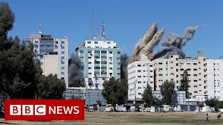 Israel destroys Gaza tower housing foreign media - BBC News