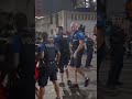 6 cops vs 1 guy