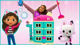 בית הבובות של גבי - נויה עושה ניקיון - Gabby's dollhouse learning video for kids