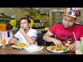 orang luar je yang makan nasi kandar dekat sini..seriusla..layan nasi kandar jamal mohamed penang