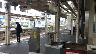 特急サンダーバード　鯖江駅高速通過シーン