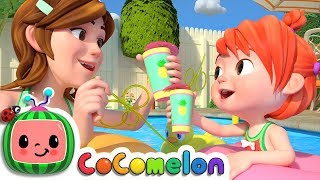 Mom and Daughter Song | CoComelon Nursery Rhymes & Kids Songs