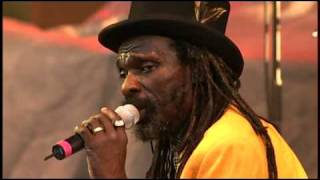 Culture - International Herb (Live at Reggae On The River)
