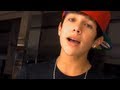 Price tag Jessie J - 15 yr old Austin Mahone cover in a mall - with lyrics