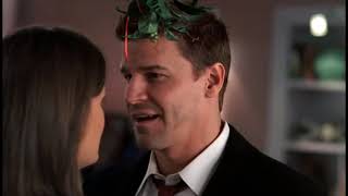 Bones 3x09 'The Santa in the Slush' Extended Kiss Scene