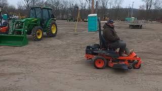 Kubota Z122-42 Zero Turn Mower