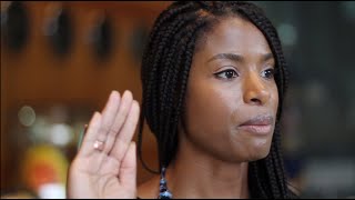 ODNI Employees re-take the Oath of Office