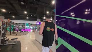 🌟 Celebrity Fitness Paris Van Java 💪 Train Like a Star in the Heart of Bandung! 🏋️‍♀️✨