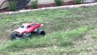 Kyosho Twin Force. #rcmonstertruck #darkdragonwing #solidaxle #bashing #usa1