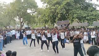 KITSW FLASHMOB🔥🪩 Kakatiya Institute of Technology and Science,Warangal #kitsw#flashmobdance#students