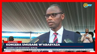 MINISANTE n'abafatanyabikorwa bayo batanze buruse ku banyeshuri 500 biga ububyaza