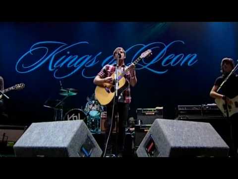 Kings Of Leon - Fans (Live @ Reading) - YouTube