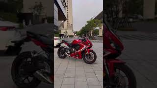 Honda CBR650R 騎的帥跑的快 後座有人愛 六百級距舒適仿賽最優選