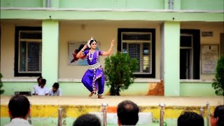 Mahabahu Jagata Udhar Heu Odissi Dance Peformance At School....Competition...