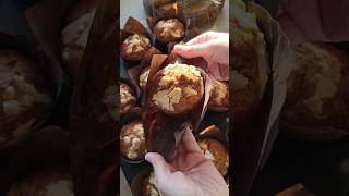 ASMR banana chocolate chip moist muffins😋🌟🥛🍫🧁#recipe #asmr #banana #muffins #trending #shorts