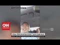 Viral Percakapan Sopir Taksi & Bule