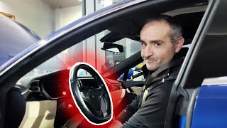 Tesla steering with strange misalignment! Expert looks for cause 🔍