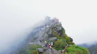 Đỉnh Núi Thiêng Yên Tử - Chùa Đồng