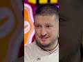 Участница заплакала но Агзамов решил успокоить ее анекдотом