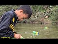 fishing skills fishing with earthworms highland boy catches catfish to sell