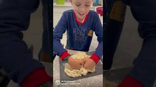 Making Naan Bread From Scratch (with Garlic Butter!)