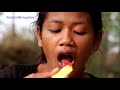 wow watering mouth with green mango vs salt and hot chili survival skills anywhere ep 97