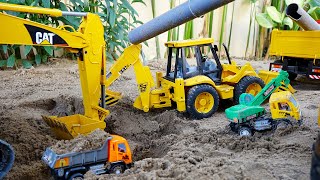 excavator truck car toy digging pipe toys activity 포크레인 중장비 트럭 자동차 장난감 파이프 찾기놀이