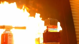 使い捨てライターを燃やしてみた　I tried to burn a GAS LIGHTER.