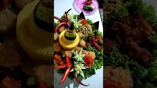 tumpeng kecil buat 6-7 orang