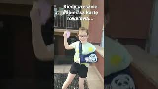 Kiedy wreszcie odbierasz kartę rowerową... #shorts #fikimikiagatkiimoniki