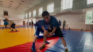 World Wrestling Technique: Anzor Zakuev Single Leg Defense