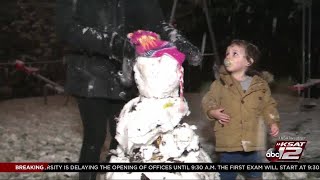 San Antonians have fun in the snow