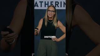 Laura Nestler VP at Reddit | The Gathering Summit