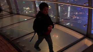 Akihiro in Oriental Pearl Tower Shanghai, China 中国 上海 東方明珠電視塔