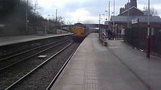 37609 + 37409 thrash through Moorthorpe working 1Z30 with tones!