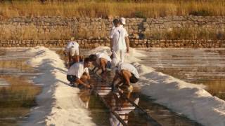 How to Make Sea Salt - by hand using methods from 4000 years ago