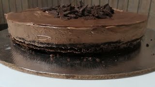 Chocolate Mousse Cake Recipe | ചോക്ലേറ്റ് മൗസ് കേക്ക് | Ayshus Kitchen