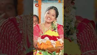 Poola Jathara Bathukamma💐😍🙏🏻 #maithilisreetan #bathukamma #shorts #youtubeshorts #ytshorts