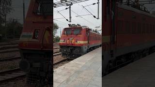 Day 1/30 Delhi to mathura by train #shorts #delhi #mathura #vrindavan #minivlog #solotravel