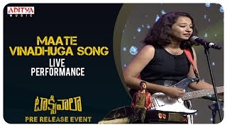 Maate Vinadhuga Song Live Performance @ Taxiwaala Pre-Release EVENT Live || Vijay Deverakonda