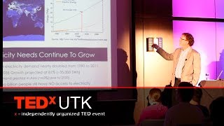 Growing electricity -- plugging into plants: Barry Bruce at TEDxUTK 2014