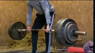 Lockdown deadlift @ 250kg