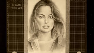 Drawing Margot Robbie with Pencil