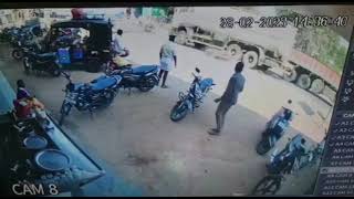 accident cctv video viral karatagi