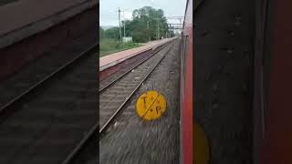 Ladda Skip at 110 | SMVT Bengaluru - Hatia SF Express | #video #train #viral #railways